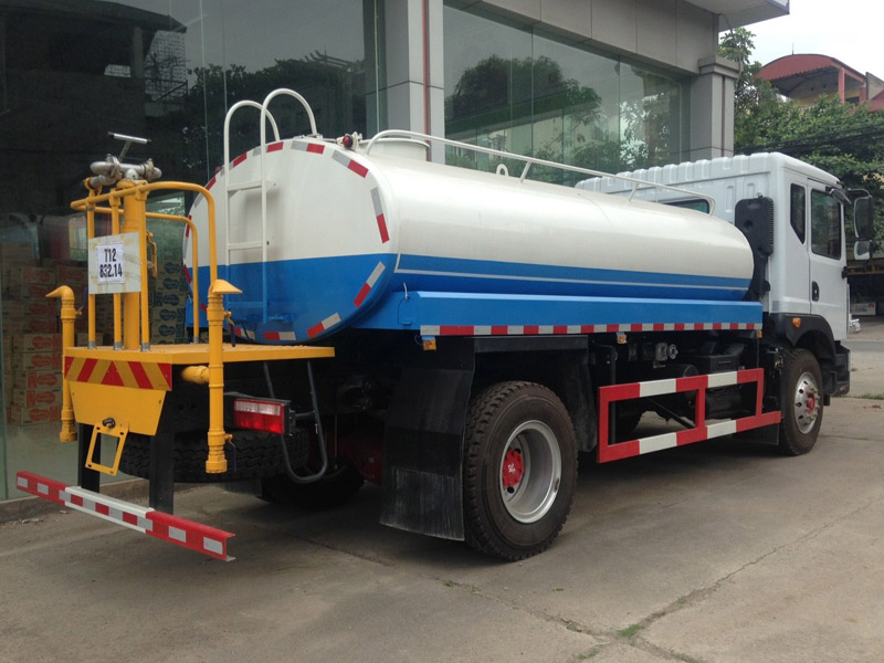 xe téc phun nước rửa đường Dongfeng 9 khối do Đông Phong Việt Nam Nhập Khẩu 2