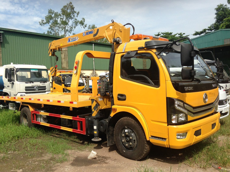 xe cứu hộ giao thông Dongfeng gắn cẩu 3,2 tấn do Đông Phong Việt Nam Nhập Khẩu 1
