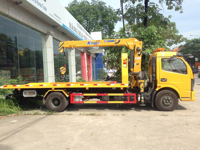 xe cứu hộ giao thông Dongfeng gắn cẩu 3,2 tấn do Đông Phong Việt Nam Nhập Khẩu 2