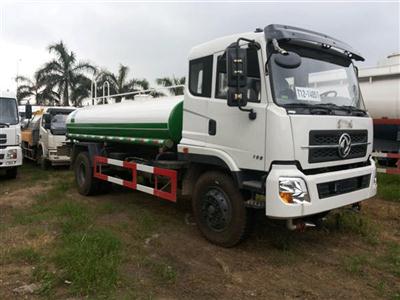 Xe phun nước rửa đường dongfeng 9 khối nhập khẩu B190